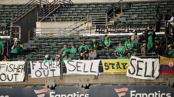 Cincinnati Reds v Oakland Athletics