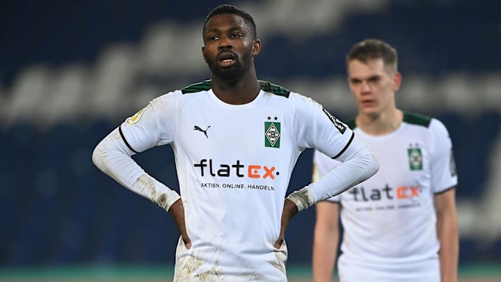 In dieser Spielzeit noch glücklos: Gladbachs Marcus Thuram (vorne) In dieser Spielzeit noch glücklos: Gladbachs Marcus Thuram (vorne)