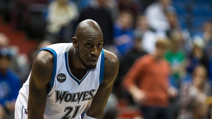 Minnesota Timberwolves forward Kevin Garnett (21) against the Oklahoma City Thunder at Target Center in Minneapolis on Jan. 12, 2016. 
