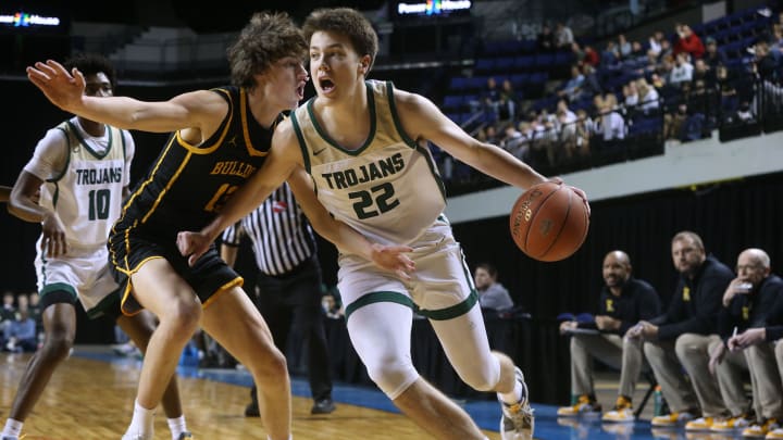 Virginia extended a scholarship offer to four-star power forward Jack McCaffery.