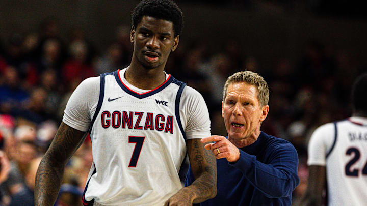 Gonzaga Bulldogs forward Tyon Grant-Foster and head coach Mark Few.