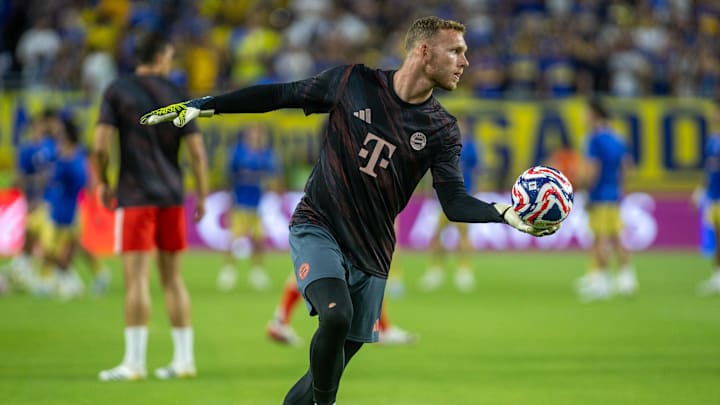 Hier ist er noch im FCB-Dress. Daniel Peretz will jetzt beim HSV angreifen. 