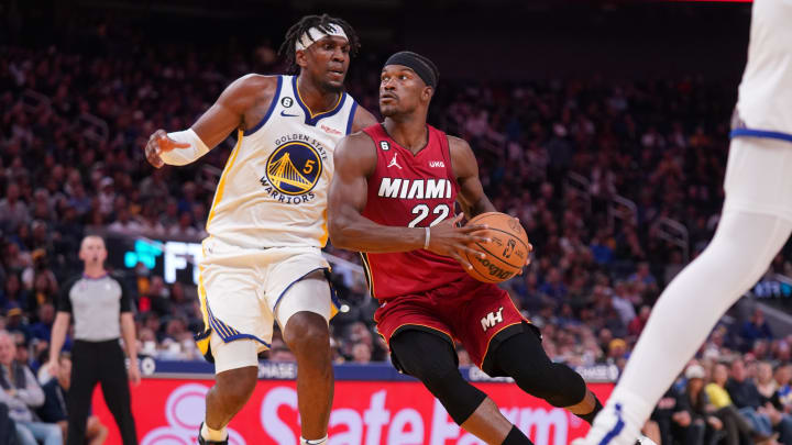 Oct 27, 2022; San Francisco, California, USA; Miami Heat forward Jimmy Butler (22) drives past Golden State Warriors forward Kevon Looney (5) in the fourth quarter at the Chase Center. Mandatory Credit: Cary Edmondson-USA TODAY Sports Oct 27, 2022; San Francisco, California, USA; Miami Heat forward Jimmy Butler (22) drives past Golden State Warriors forward Kevon Looney (5) in the fourth quarter at the Chase Center. Mandatory Credit: Cary Edmondson-USA TODAY Sports
