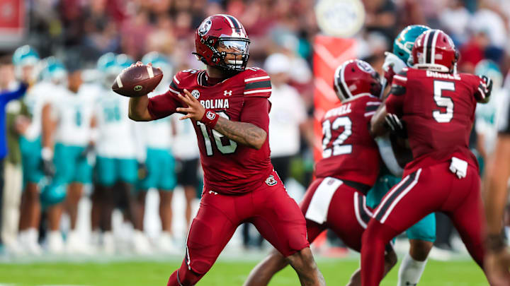 Nov 22, 2025; Columbia, South Carolina, USA; South Carolina Gamecocks quarterback Lanorris Sellers (16) passes against the Coastal Carolina Chanticleers in the second quarter at Williams-Brice Stadium. Mandatory Credit: Jeff Blake-Imagn Images
