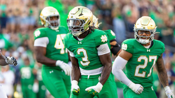 Oct 4, 2025; South Bend, Indiana, USA; Notre Dame Fighting Irish linebacker Jaylen Sneed (3) celebrates a tackle against the Boise State Broncos during the second half at Notre Dame Stadium. Oct 4, 2025; South Bend, Indiana, USA; Notre Dame Fighting Irish linebacker Jaylen Sneed (3) celebrates a tackle against the Boise State Broncos during the second half at Notre Dame Stadium.