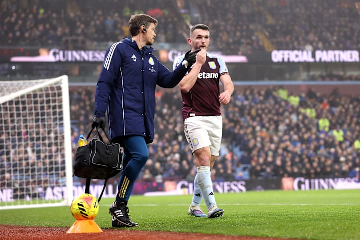 จอห์น แม็คกินน์