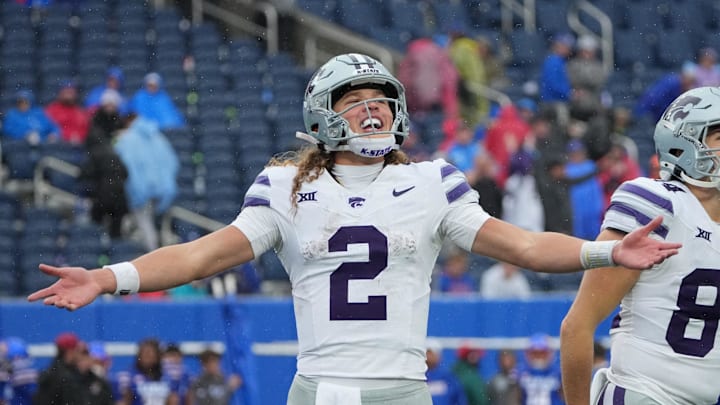 Waves to fans after scoring against the Kansas Jayhawks. Mandatory Credit: Denny Medley-Imagn Images Waves to fans after scoring against the Kansas Jayhawks. Mandatory Credit: Denny Medley-Imagn Images