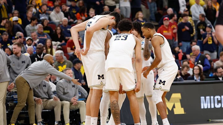 Mar 27, 2026; Chicago, IL, USA; Michigan Wolverines huddles during a Sweet Sixteen game of the Midwest Regional of the men's 2026 NCAA Tournament against the Alabama Crimson Tide at United Center. Mandatory Credit: Kamil Krzaczynski-Imagn Images