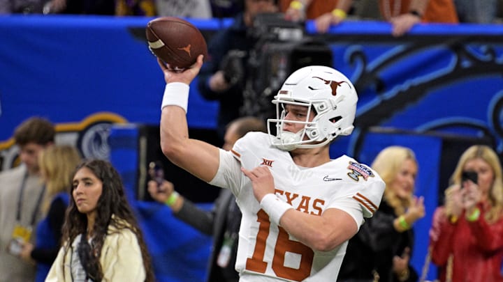 Arch Manning, Texas football