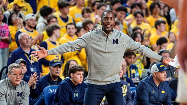 Michigan assistant coach Mike Boynton Jr. reacts to a play against Oakland during the second half at Crisler Center in Ann Arbor on Monday, November 3, 2025.