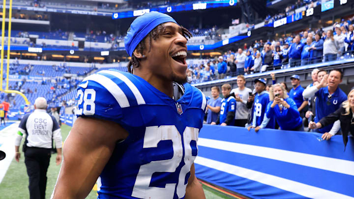Tennessee Titans v Indianapolis Colts