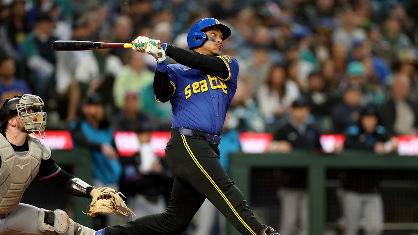 Scorching hot Jorge Polanco is redeeming Mariners front office one swing at  a time