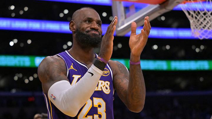 Los Angeles Lakers forward Lebron James (23) reacts after a missed basket during the second half against the San Antonio Spurs at Crypto.com Arena on Dec 10, 2025.