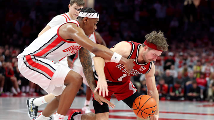 Nebraska Cornhuskers guard Sam Hoiberg (1) loses the ball as Ohio State Buckeyes forward Amare Bynum (1). Nebraska Cornhuskers guard Sam Hoiberg (1) loses the ball as Ohio State Buckeyes forward Amare Bynum (1).