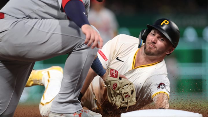 St. Louis Cardinals third baseman Nolan Gorman tags Pittsburgh Pirates first baseman Spencer Horwitz out at third base on a fielder’s choice during the fifth inning at PNC Park.