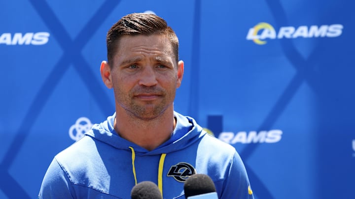 Jul 31, 2024; Los Angeles, CA, USA; Los Angeles Rams defensive coordinator Chris Shula speaks to the media after training camp at Loyola Marymount University. Mandatory Credit: Kiyoshi Mio-Imagn Images Jul 31, 2024; Los Angeles, CA, USA; Los Angeles Rams defensive coordinator Chris Shula speaks to the media after training camp at Loyola Marymount University. Mandatory Credit: Kiyoshi Mio-Imagn Images