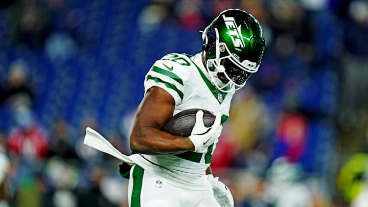 Nov 13, 2025; Foxborough, Massachusetts, USA; New York Jets running back Breece Hall (20) warms up before the game against the New England Patriots at Gillette Stadium. Mandatory Credit: David Butler II-Imagn Images