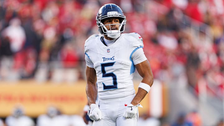 Tennessee Titans' wide receiver Elic Ayomanor vs the San Francisco 49ers Tennessee Titans' wide receiver Elic Ayomanor vs the San Francisco 49ers