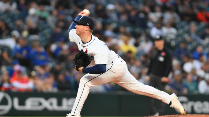 Seattle Mariners relief pitcher Trent Thornton (46) pitches to the Houston Astros during the seventh inning at T-Mobile Park on May 27.