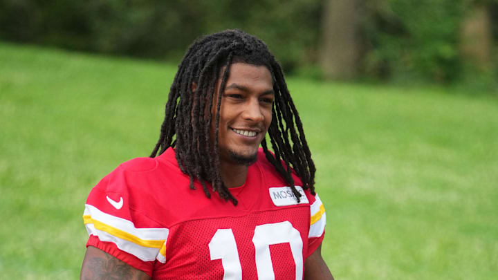 Jul 22, 2025; St. Joseph, MO, USA; Kansas City Chiefs running back Isiah Pacheco (10) walks down the hill to the fields prior to training camp at Missouri Western State University. Mandatory Credit: Denny Medley-Imagn Images