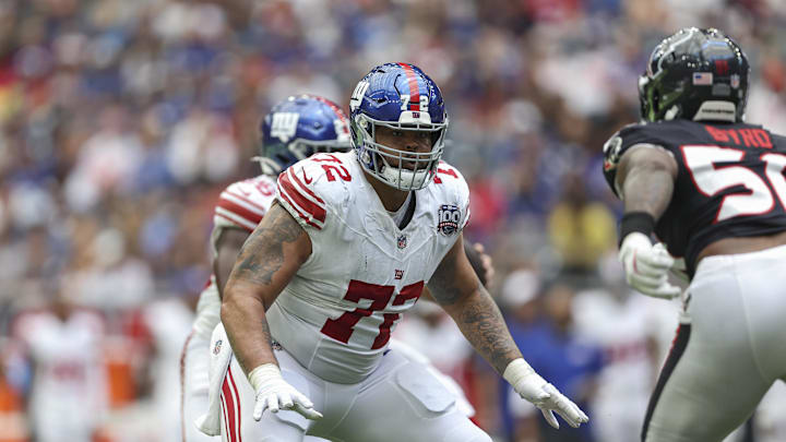 Aug 17, 2024; Houston, Texas, USA; New York Giants guard Jermaine Eluemunor (72) in action during the game against the Houston Texans at NRG Stadium. Mandatory Credit: Troy Taormina-Imagn Images Aug 17, 2024; Houston, Texas, USA; New York Giants guard Jermaine Eluemunor (72) in action during the game against the Houston Texans at NRG Stadium. Mandatory Credit: Troy Taormina-Imagn Images