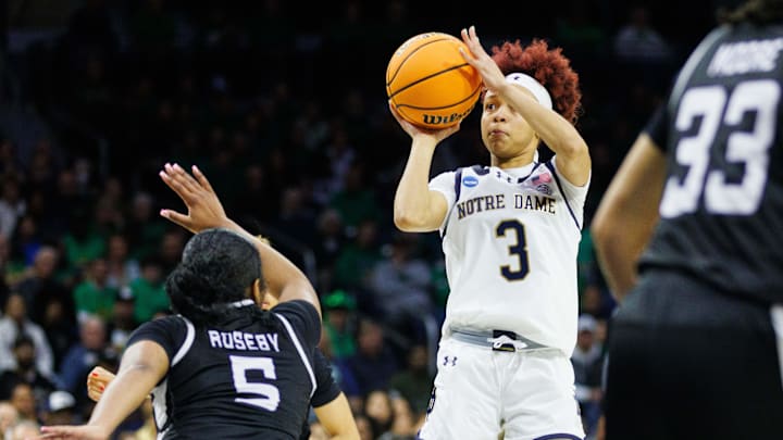 Notre Dame guard Hannah Hidalgo is looking to lead her team to a win as a favorite on Saturday.