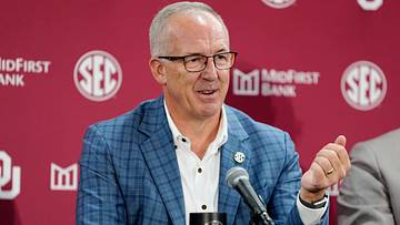 Sankey dismisses breakaway talk as SEC expands schedule