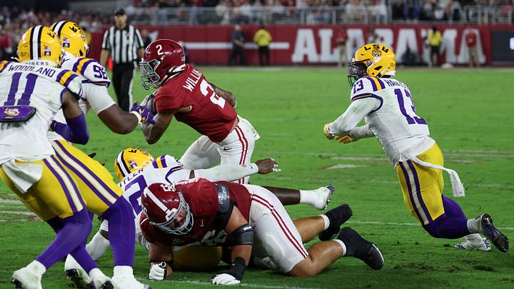Nov 8, 2025; Tuscaloosa, Alabama, USA; Alabama Crimson Tide wide receiver Ryan Williams (2) carries the ball after a reception against the Louisiana State Tigers during the fourth quarter of the game at Saban Field at Bryant-Denny Stadium. Mandatory Credit: David Leong-Imagn Images Nov 8, 2025; Tuscaloosa, Alabama, USA; Alabama Crimson Tide wide receiver Ryan Williams (2) carries the ball after a reception against the Louisiana State Tigers during the fourth quarter of the game at Saban Field at Bryant-Denny Stadium. Mandatory Credit: David Leong-Imagn Images
