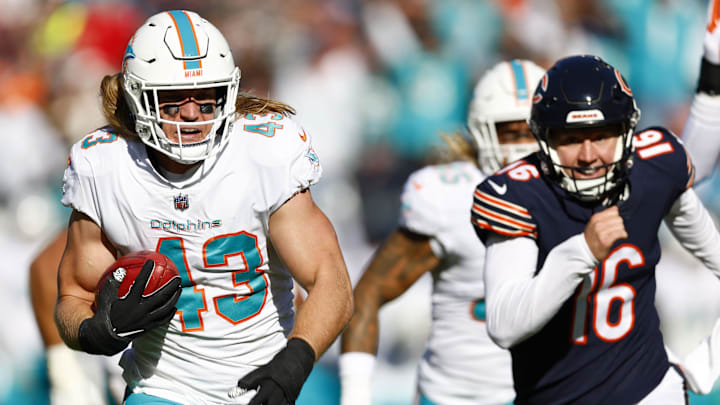 Miami Dolphins linebacker Andrew Van Ginkel (43) returns a blocked punt for a touchdown against the Chicago Bears during the second quarter at Soldier Field in 2022.