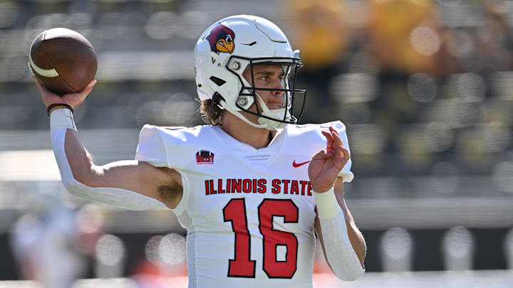 Illinois State Redbirds quarterback Tommy Rittenhouse (16)