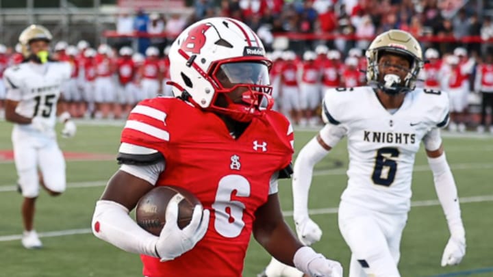 Archbishop Spalding bounced back from its opening week loss in Indiana to trounce Ohio power Archbishop Hoban in its home opener.