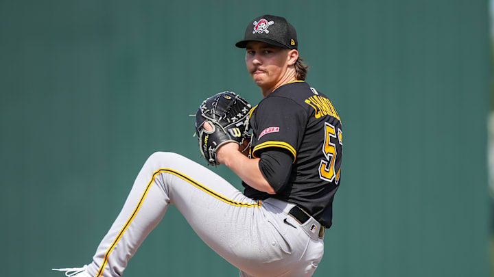 Pittsburgh Pirates v Minnesota Twins
