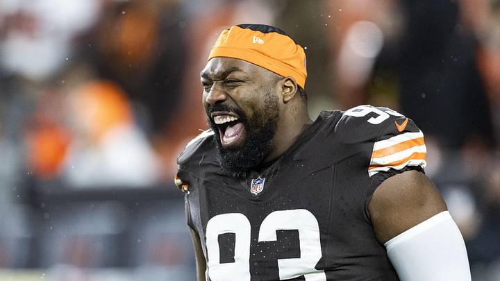 Cleveland Browns defensive tackle Shelby Harris Cleveland Browns defensive tackle Shelby Harris