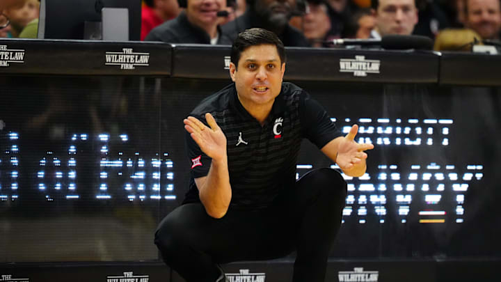 Jan 15, 2025; Boulder, Colorado, USA; Cincinnati Bearcats head coach Wes Miller calls out in the second half against the Colorado Buffaloes at the CU Events Center. Mandatory Credit: Ron Chenoy-Imagn Images Jan 15, 2025; Boulder, Colorado, USA; Cincinnati Bearcats head coach Wes Miller calls out in the second half against the Colorado Buffaloes at the CU Events Center. Mandatory Credit: Ron Chenoy-Imagn Images