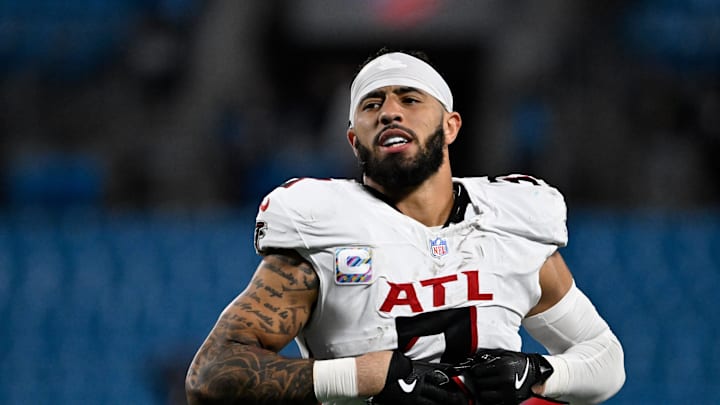 Atlanta Falcons safety Jessie Bates III 