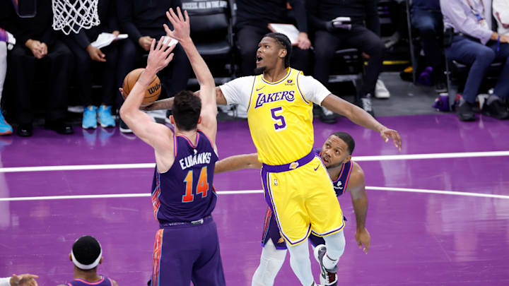 Los Angeles Lakers v Phoenix Suns
