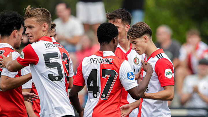 Feyenoord cerca de ser nuevo equipo de Santiago Giménez