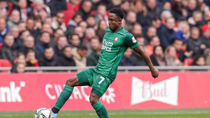 Luis Sinisterra steht bei mehreren Topklubs im Fokus Luis Sinisterra steht bei mehreren Topklubs im Fokus