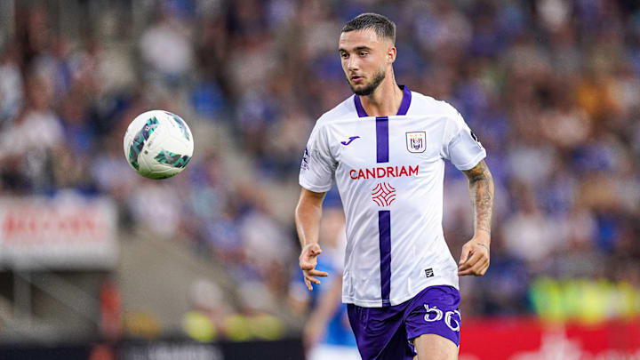 Frankfurt will Debast-Transfer vorantreiben