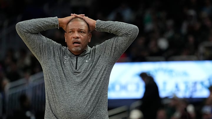 Cleveland Cavaliers v Milwaukee Bucks