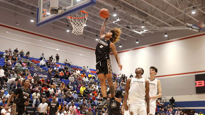 Guard Kiyan Anthony and forward Sadiq White, both Syracuse basketball 2025 4-star commits, are All-Americans this season.