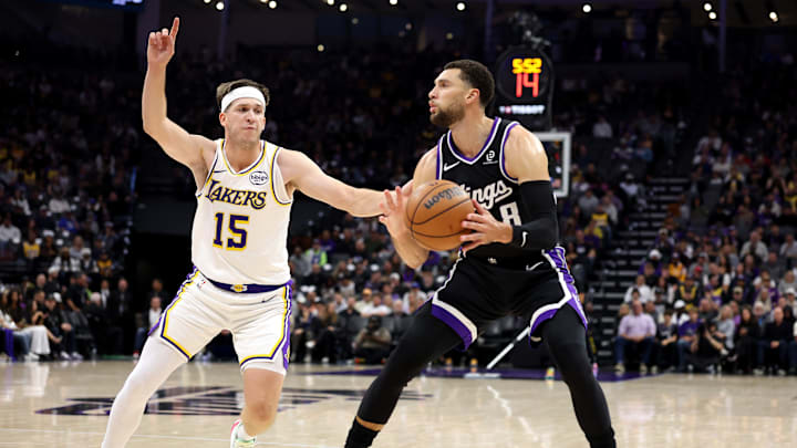 Los Angeles Lakers v Sacramento Kings