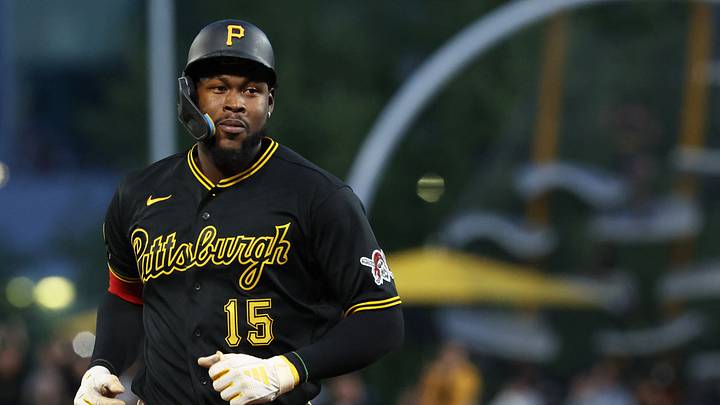 Apr 28, 2026; Pittsburgh, Pennsylvania, USA; Pittsburgh Pirates center fielder Oneil Cruz (15) circles the bases on a solo home run against the St. Louis Cardinals during the sixth inning at PNC Park. Mandatory Credit: Charles LeClaire-Imagn Images Apr 28, 2026; Pittsburgh, Pennsylvania, USA; Pittsburgh Pirates center fielder Oneil Cruz (15) circles the bases on a solo home run against the St. Louis Cardinals during the sixth inning at PNC Park. Mandatory Credit: Charles LeClaire-Imagn Images