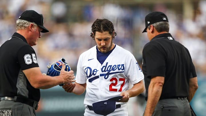 San Francisco Giants v Los Angeles Dodgers