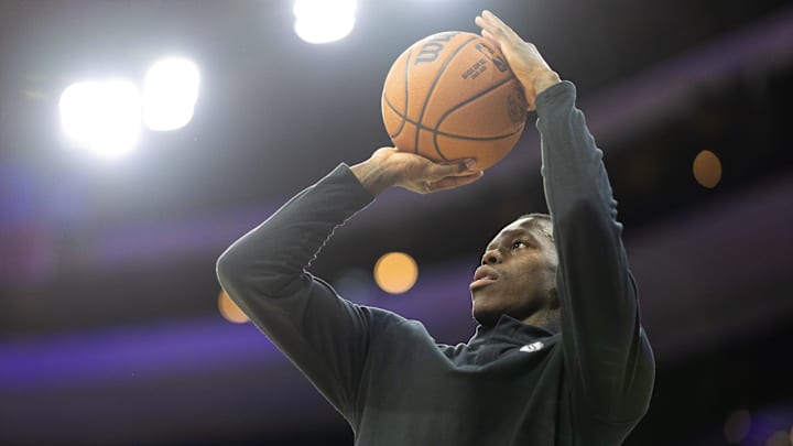 Oct 16, 2024; Philadelphia, Pennsylvania, USA; Brooklyn Nets guard Dennis Schroder warms up before action against the Philadelphia 76ers at Wells Fargo Center. Mandatory Credit: Bill Streicher-Imagn Images Oct 16, 2024; Philadelphia, Pennsylvania, USA; Brooklyn Nets guard Dennis Schroder warms up before action against the Philadelphia 76ers at Wells Fargo Center. Mandatory Credit: Bill Streicher-Imagn Images