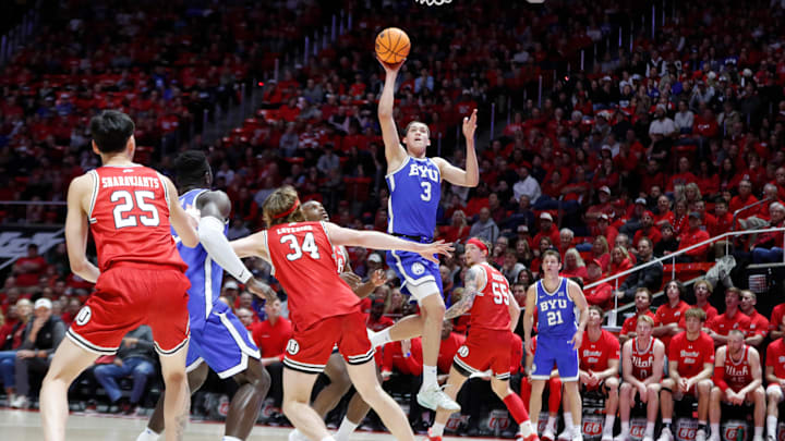 Egor Demin flies for a floater.