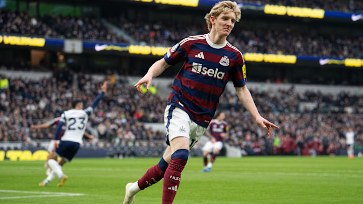 Tottenham Hotspur FC v Newcastle United FC - Premier League