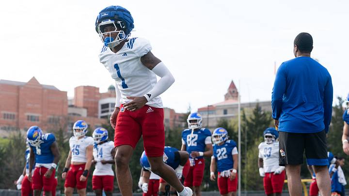 Kansas football junior cornerback Jalen Todd (1) warms up during practice at the University of Kansas on Thursday, April 9, 2026. Kansas football junior cornerback Jalen Todd (1) warms up during practice at the University of Kansas on Thursday, April 9, 2026.