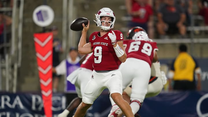 Sep 10, 2022; Fresno, California, USA; Fresno State Bulldogs quarterback Jake Haener (9) throws a