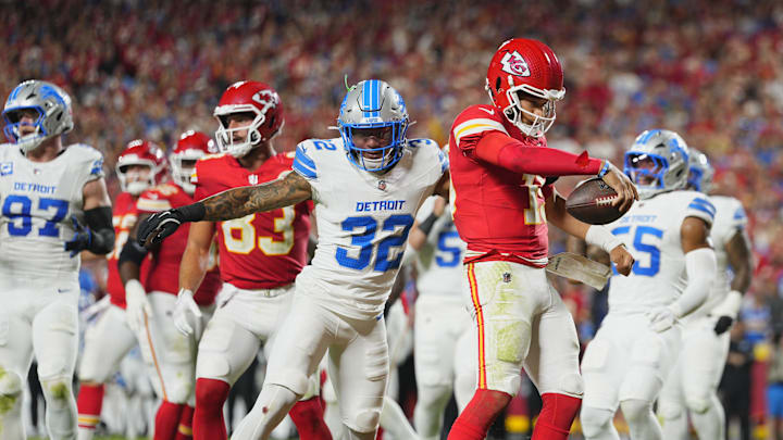 Oct 12, 2025; Kansas City, Missouri, USA; Kansas City Chiefs quarterback Patrick Mahomes (15) rushes for a touchdown against the Detroit Lions during the first half at GEHA Field at Arrowhead Stadium. Mandatory Credit: Jay Biggerstaff-Imagn Images Oct 12, 2025; Kansas City, Missouri, USA; Kansas City Chiefs quarterback Patrick Mahomes (15) rushes for a touchdown against the Detroit Lions during the first half at GEHA Field at Arrowhead Stadium. Mandatory Credit: Jay Biggerstaff-Imagn Images